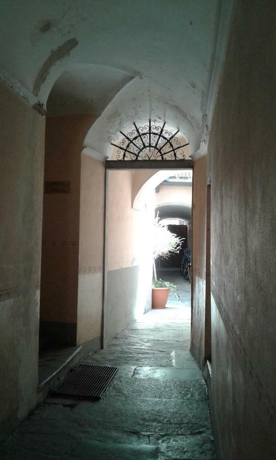 Appartamento Nel Centro Storico Di Aosta Con Vista Sui Ghiacciai Exterior photo